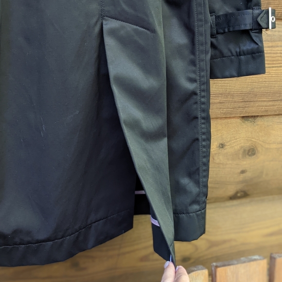 Express woman's nylon belted french coat, looks NWOT - Picture 9 of 12